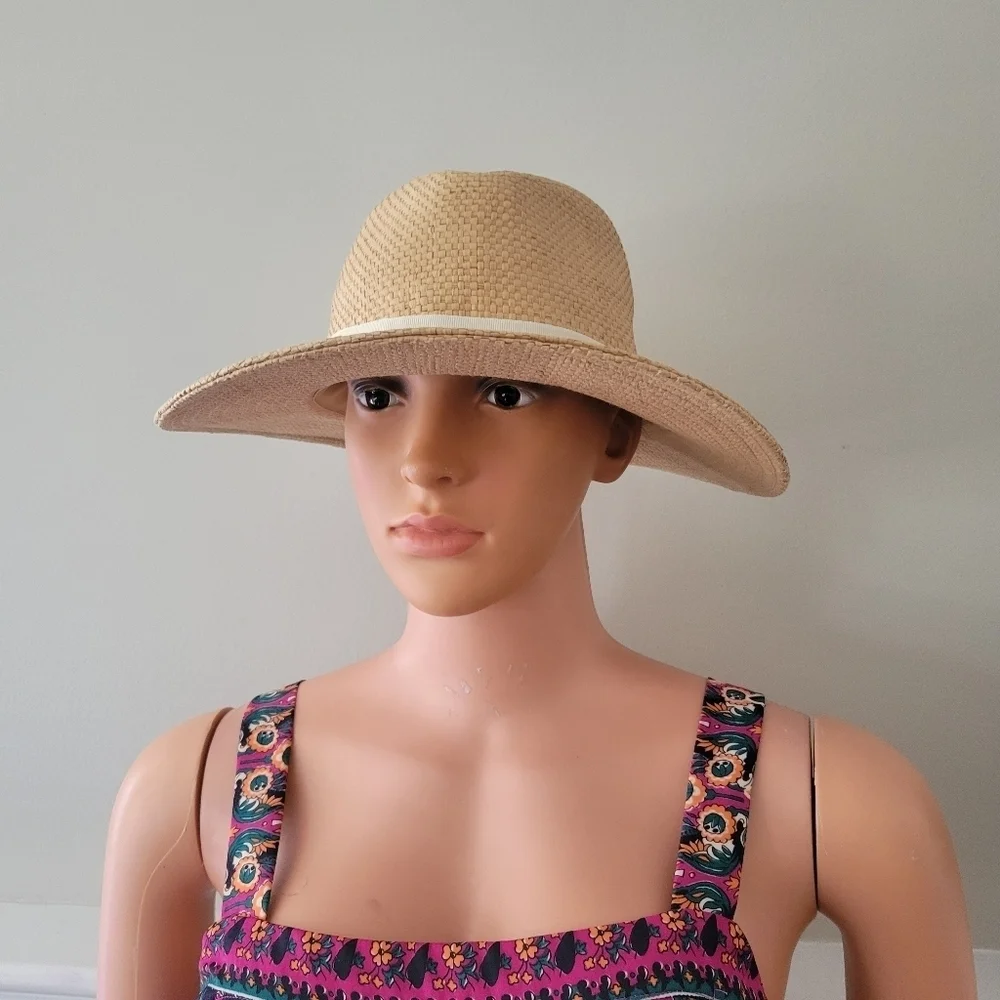 J.crew NWT women's hat.